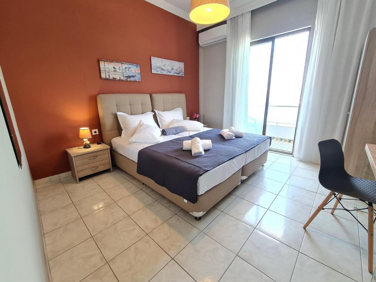 Apartment Kikis House *