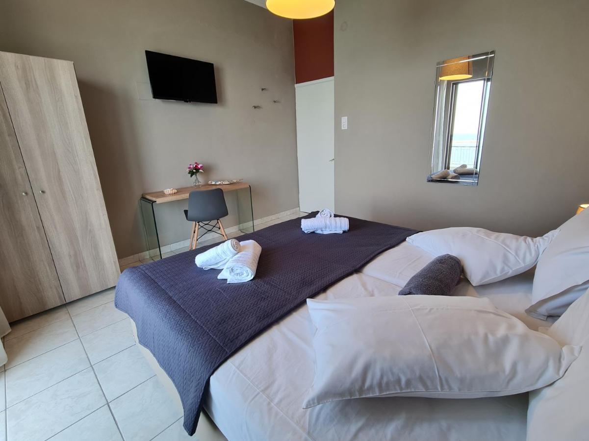 Apartment Kikis House